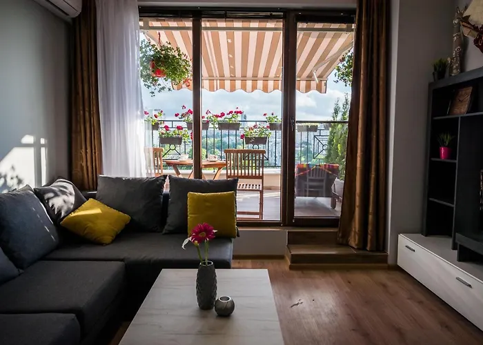 Sky Garden Апартамент *