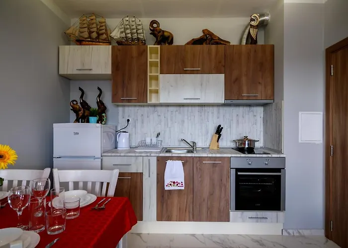 Апартамент Sky Garden Бургас